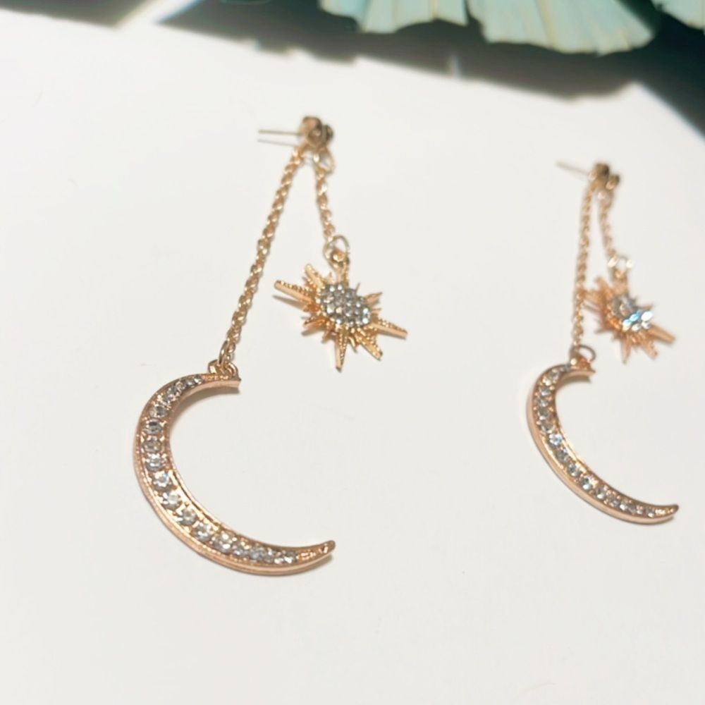 Moon drop earrings in gold #477 - Picture 4 of 7